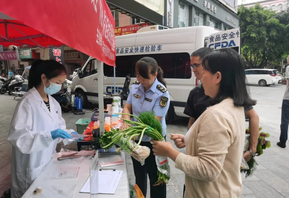 普洱市市场监督管理局携手CTI华测检测开展端午节前“你送我检 服务惠民生”活动